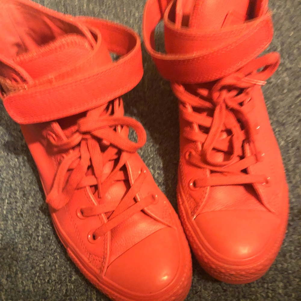 Red Converse - Picture 2 of 4